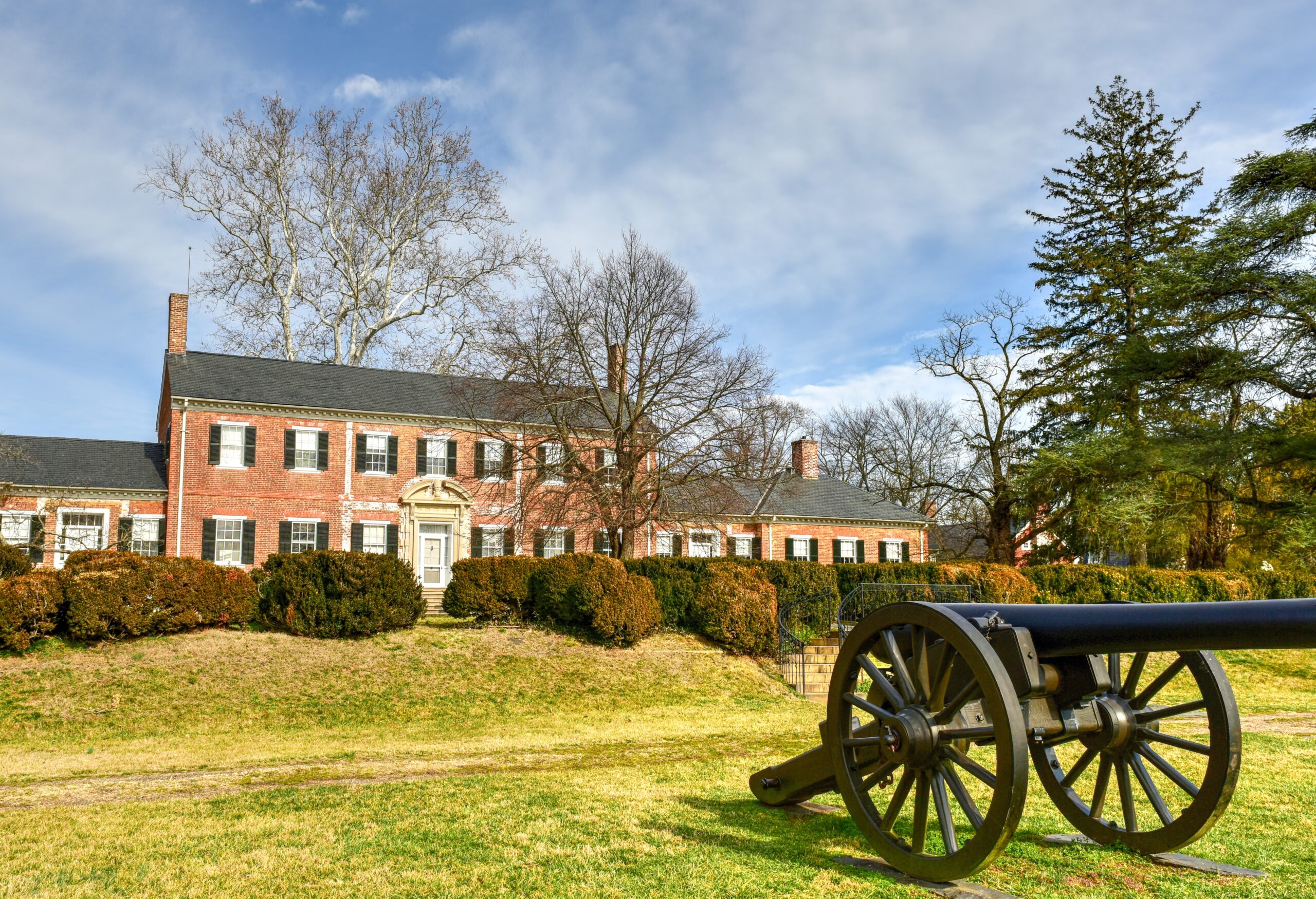 Once a key Civil War command post, this site at Fredericksburg’s battlefield park now preserves stories of strategy, sacrifice, and turning points in U.S. history.