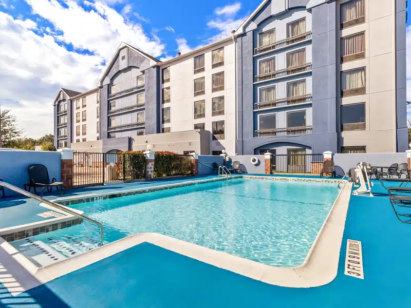 Sonesta ES Suites Houston Galleria, 6 miles from Downtown Aquarium